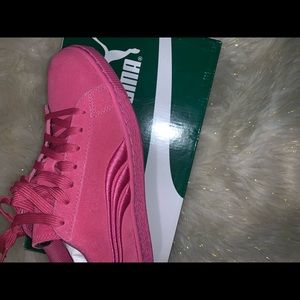 Pink Pumas